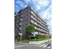 【神奈川県/川崎市高津区子母口】ステイツ武蔵新城市民プラザ通り 外観