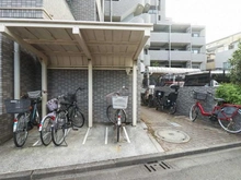 【神奈川県/川崎市中原区今井南町】ライオンズシティ武蔵小杉 駐輪場