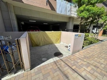 【神奈川県/川崎市中原区丸子通】東急ドエルアルス新丸子 敷地内：ゴミ置き場