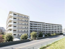 【神奈川県/川崎市中原区中丸子】グランシーナ多摩川 外観：写真中央の建物