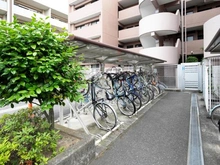 【神奈川県/川崎市中原区今井仲町】コスモ武蔵小杉ラフィネ 駐輪場