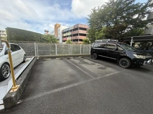 【神奈川県/横浜市保土ケ谷区坂本町】クリオ上星川壱番館 駐車場