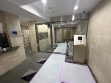 【神奈川県/横浜市西区藤棚町】リブゼ横浜ファーストモール エントランス