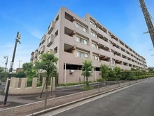 【神奈川県/川崎市高津区千年新町】ライオンズマンション武蔵新城緑園の街壱番館 外観
