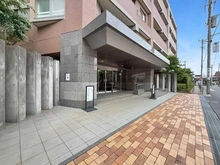 【神奈川県/川崎市高津区千年新町】ライオンズマンション武蔵新城緑園の街壱番館 アプローチ