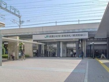 【神奈川県/川崎市中原区小杉町】プラウドタワー武蔵小杉  JR横須賀線「武蔵小杉」駅（現地より約740m）