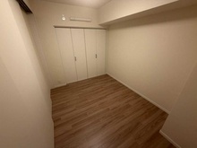 【神奈川県/川崎市中原区市ノ坪】パークスクエア武蔵小杉 洋室：約6.6帖
