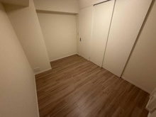 【神奈川県/川崎市中原区市ノ坪】パークスクエア武蔵小杉 洋室：約6.6帖