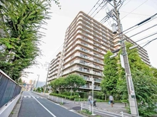 【神奈川県/川崎市幸区塚越】フェアロージュ・ガーデンズ川崎 外観