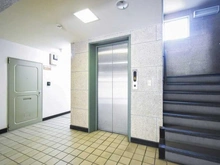 【神奈川県/横浜市磯子区田中】ハイツ洋光台 エレベーター