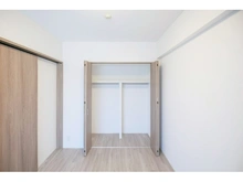 【神奈川県/川崎市幸区新川崎】レジデンシャルスクエア 洋室