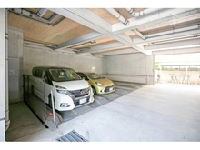 【神奈川県/横浜市鶴見区江ケ崎町】アドヴァンス鶴見アネックス 駐車場