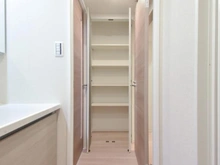 【神奈川県/横浜市保土ケ谷区川辺町】星川シュロス 収納