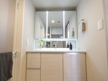 【東京都/国分寺市西恋ヶ窪】ルイシャトレ国分寺イプセ 洗面所