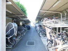 【東京都/国分寺市西恋ヶ窪】ルイシャトレ国分寺イプセ 駐輪場