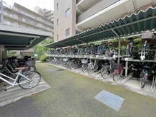 【東京都/国分寺市東恋ヶ窪】武蔵野レジデンス壱番街 駐輪場