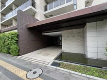 【東京都/国立市富士見台】レアシス国立大学通り エントランス