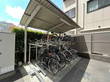 【東京都/国立市富士見台】レアシス国立大学通り 駐輪場