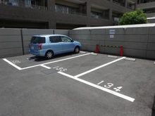 【東京都/小平市上水本町】クレストグランディオ武蔵野 来客用駐車場