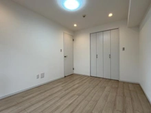 【東京都/国分寺市泉町】西国分寺史跡通り2号棟 洋室