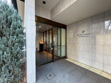 【東京都/新宿区北新宿】ジオ西新宿ツインレジデンス イースト棟 エントランス