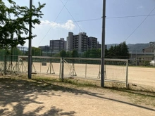 【兵庫県/神戸市東灘区北青木】エクセル北青木 本庄中央グラウンド（現地より約400m）：