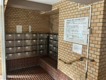 【兵庫県/神戸市灘区篠原中町】篠原リッチライフ壱番館 メールBOX