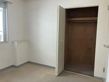 【兵庫県/神戸市東灘区住吉東町】住吉川パークハイム 収納：洋室部分