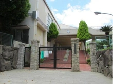 【兵庫県/神戸市東灘区甲南町】ジークレフ甲南 本山南中学校（現地より約600m）：