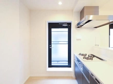 【兵庫県/神戸市東灘区本山中町】パレ・プラス本山 キッチン