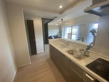 【兵庫県/神戸市灘区篠原南町】ローレルコート六甲篠原 キッチン