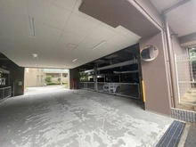 【兵庫県/神戸市灘区篠原南町】ローレルコート六甲篠原 駐車場