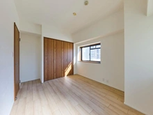 【兵庫県/神戸市東灘区岡本】アヴァンセ岡本 洋室