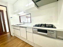 【兵庫県/神戸市東灘区魚崎西町】モンセーヌ住吉川公園1番館 キッチン