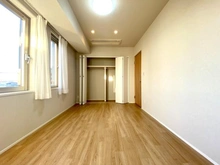 【兵庫県/神戸市東灘区御影郡家】アステシオ御影 洋室