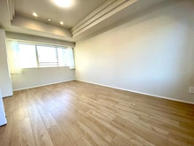 【兵庫県/神戸市東灘区御影郡家】アステシオ御影 洋室