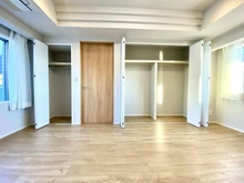 【兵庫県/神戸市東灘区御影郡家】アステシオ御影 洋室