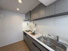 【兵庫県/神戸市東灘区本山南町】グラン・フェルティ本山 キッチン