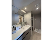 【兵庫県/神戸市東灘区本山南町】グラン・フェルティ本山 洗面室