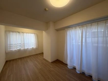 【兵庫県/神戸市東灘区本山中町】ステイツ本山中町 洋室：約8.0帖