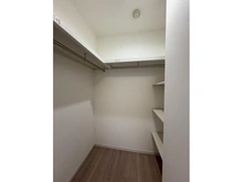 【兵庫県/神戸市東灘区本山中町】ステイツ本山中町 収納：ウォークインクローゼット