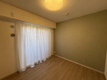 【兵庫県/神戸市東灘区本山中町】ステイツ本山中町 洋室：約5.0帖