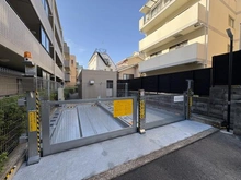 【兵庫県/神戸市東灘区本山中町】ステイツ本山中町 駐車場