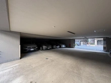 【兵庫県/神戸市東灘区本山中町】ステイツ本山中町 駐車場