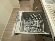 【兵庫県/神戸市東灘区甲南町】アーバングリーン本山 キッチン：食器洗い乾燥機