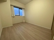 【兵庫県/神戸市東灘区甲南町】アーバングリーン本山 洋室