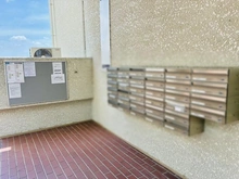 【兵庫県/西宮市苦楽園五番町】進和苦楽園アーバンライフ B棟 メールBOX