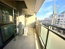 【兵庫県/神戸市灘区灘北通】甲南グランヴェルジュ灘 バルコニー