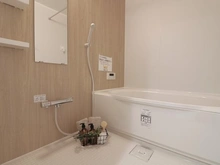 【兵庫県/芦屋市新浜町】メロディーハイム芦屋浜 浴室