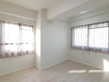 【兵庫県/芦屋市新浜町】メロディーハイム芦屋浜 洋室